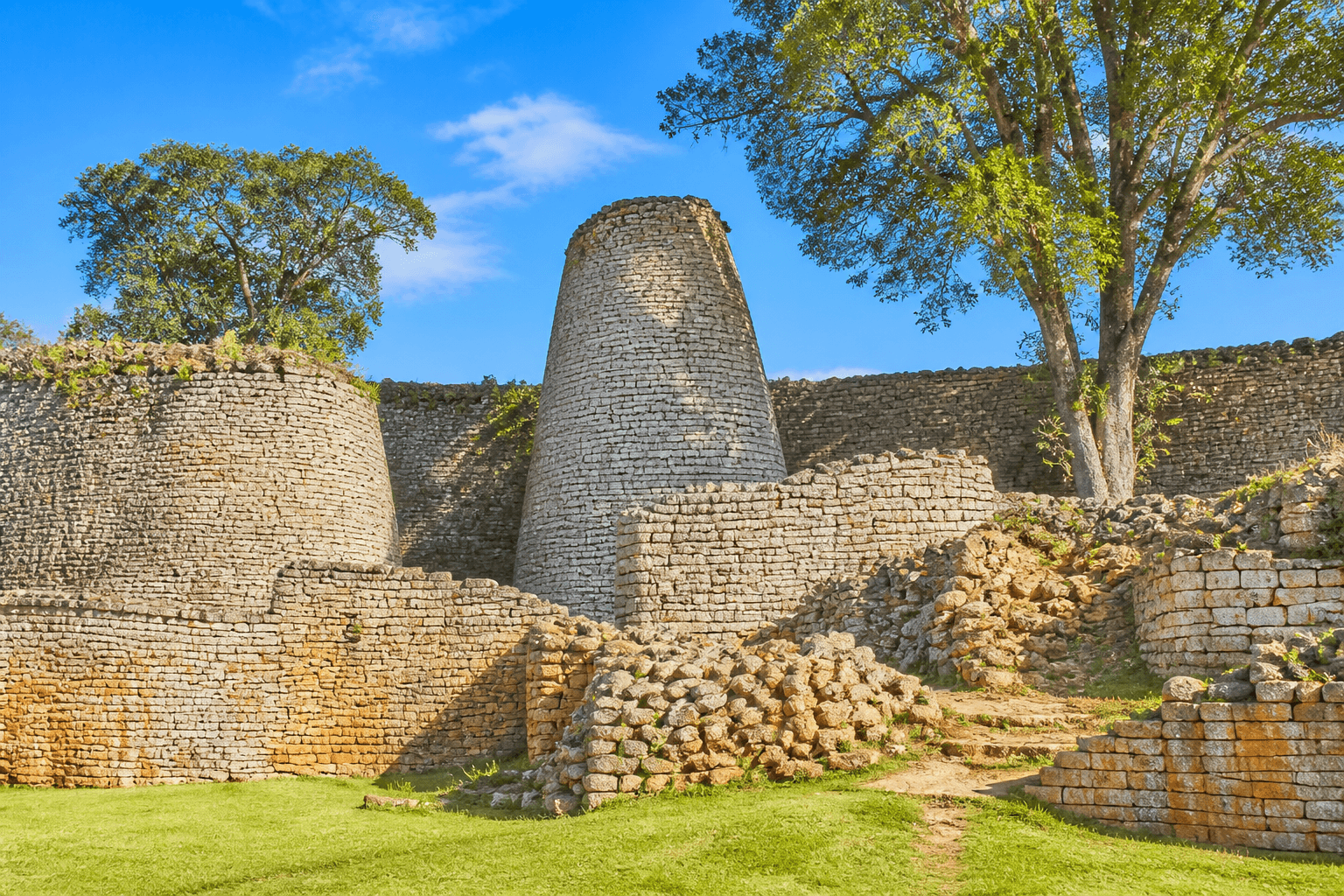 Great Zimbabwe stone ruins in bright daylight
